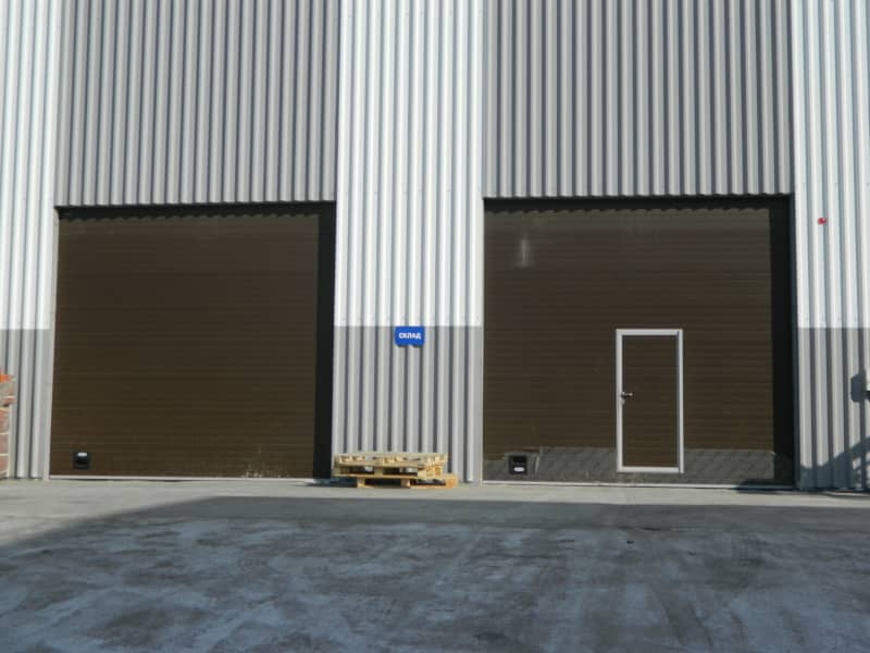 Промышленные ворота DoorHan в Уфе с установкой