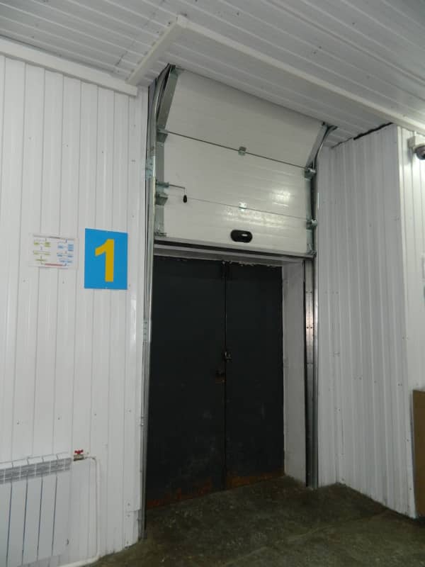 Промышленные ворота DoorHan в Уфе с установкой