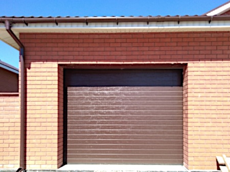 Алюминиевые гаражные ворота RSD01LUX 2500x2200 в Уфе